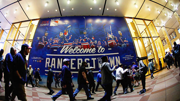 new-york-rangers-fans.jpg
